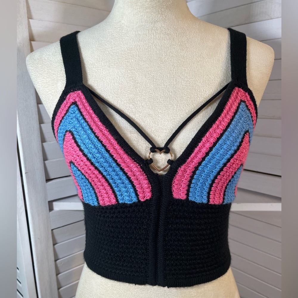 NEW MADDEN NYC CROP TOP